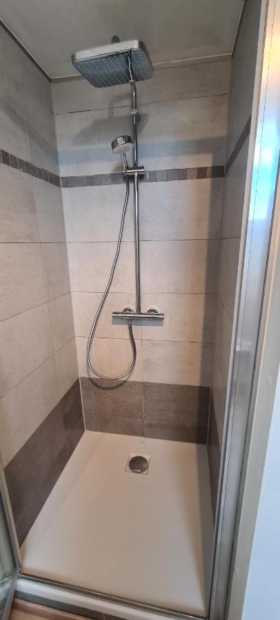 Villa Meubles De Vacances Gite 3 Cles - Les Fres, 4 A 6 Personnes Avec Une Borne Electrique Recharge Voiture Publique Accessible Sur Le Parking Rance Exterior foto
