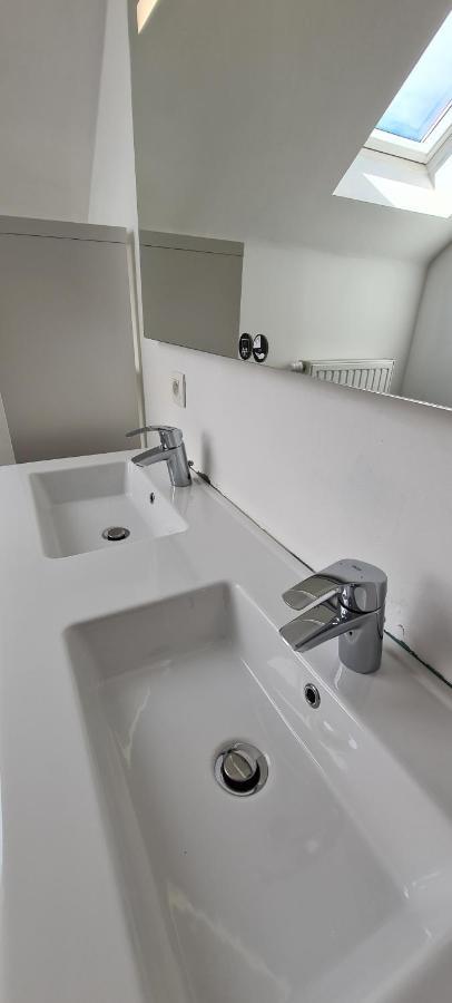 Villa Meubles De Vacances Gite 3 Cles - Les Fres, 4 A 6 Personnes Avec Une Borne Electrique Recharge Voiture Publique Accessible Sur Le Parking Rance Exterior foto