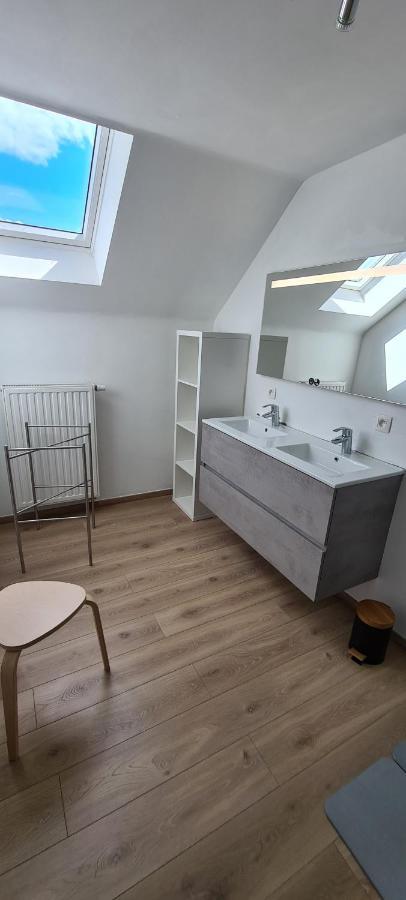 Villa Meubles De Vacances Gite 3 Cles - Les Fres, 4 A 6 Personnes Avec Une Borne Electrique Recharge Voiture Publique Accessible Sur Le Parking Rance Exterior foto