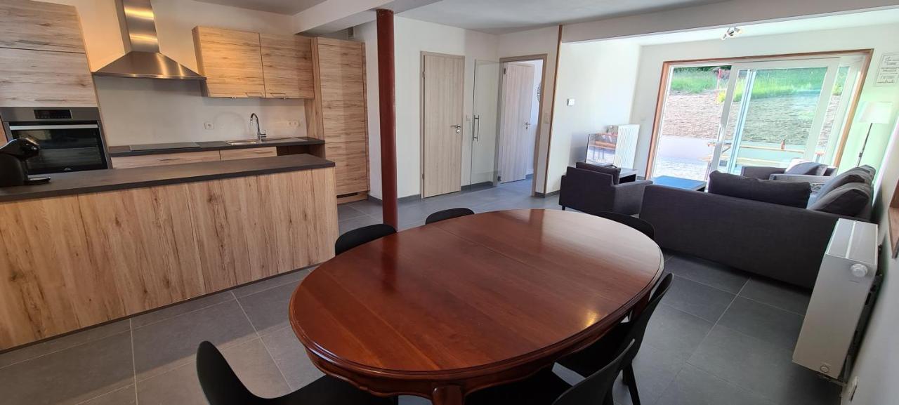 Villa Meubles De Vacances Gite 3 Cles - Les Fres, 4 A 6 Personnes Avec Une Borne Electrique Recharge Voiture Publique Accessible Sur Le Parking Rance Exterior foto