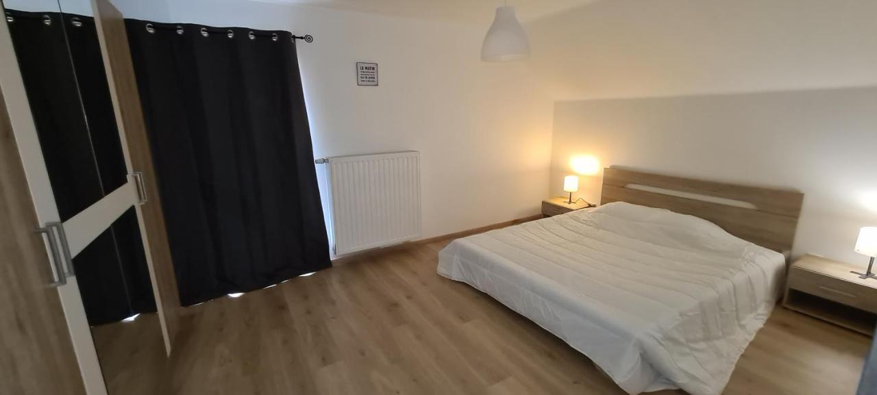 Villa Meubles De Vacances Gite 3 Cles - Les Fres, 4 A 6 Personnes Avec Une Borne Electrique Recharge Voiture Publique Accessible Sur Le Parking Rance Exterior foto